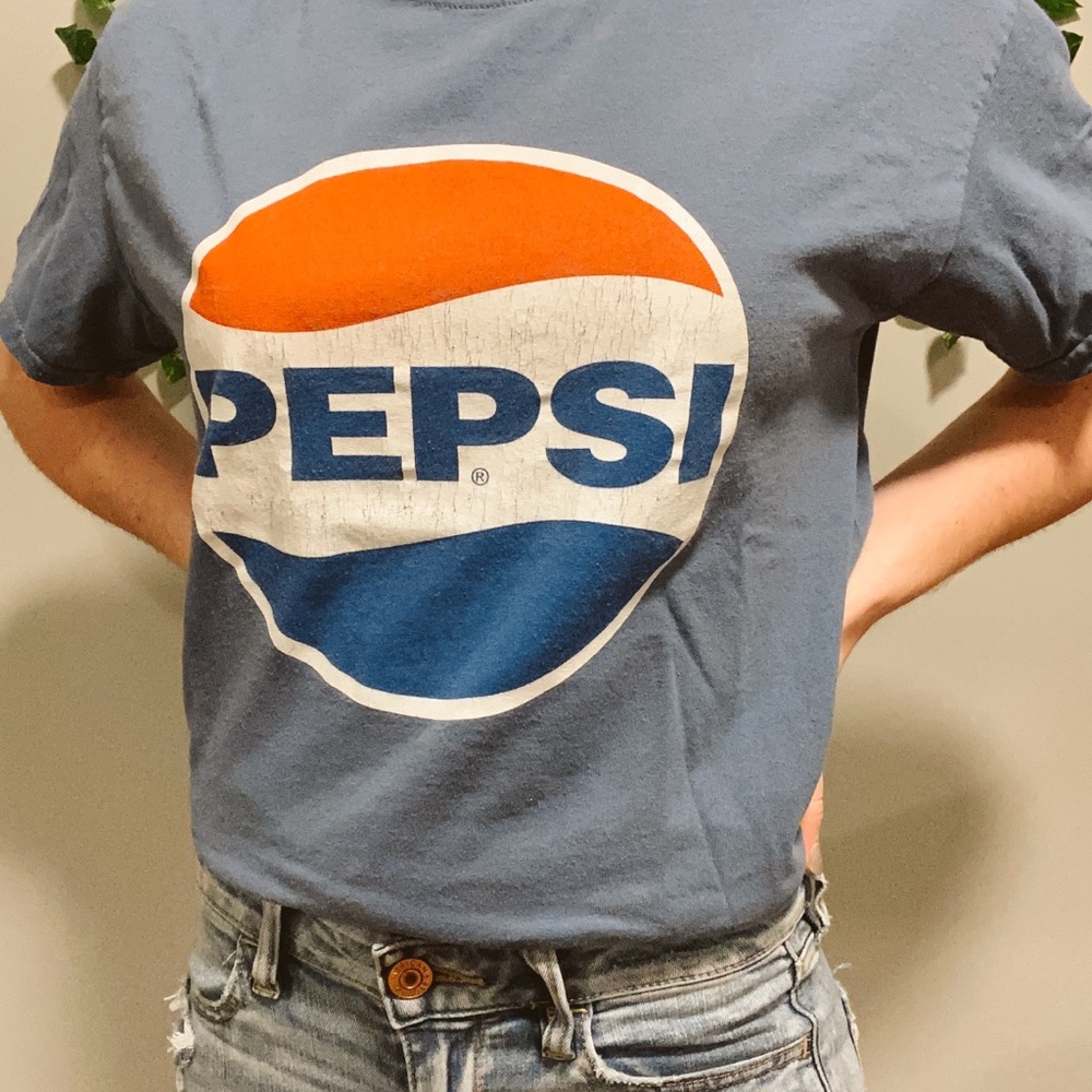 SOLD Vintage Pepsi t-shirt women’s size medium